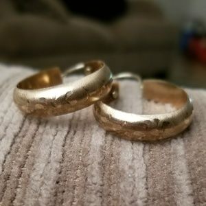 10k Gold earrings